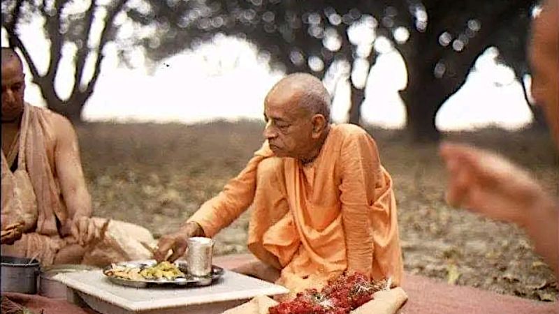 File:Srila-Prabhupada-Hero-09.jpg